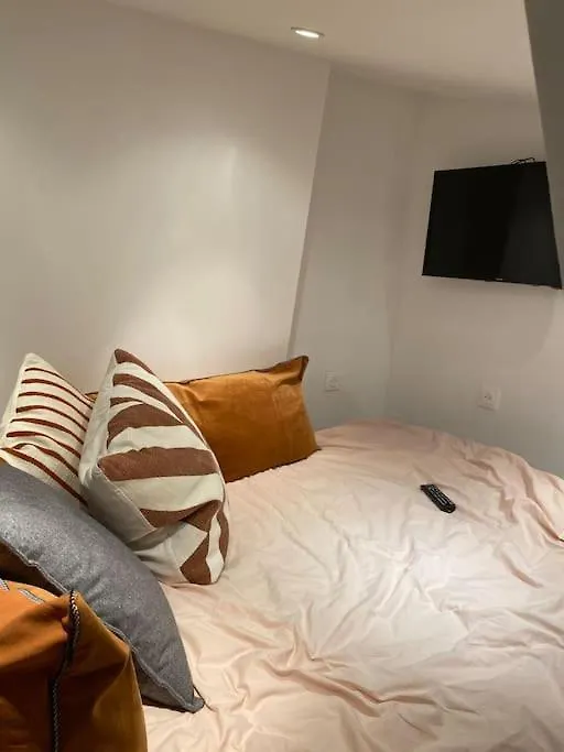 アパート Charming Newly Renovated In The Heart Of St Germain Des Pres パリ