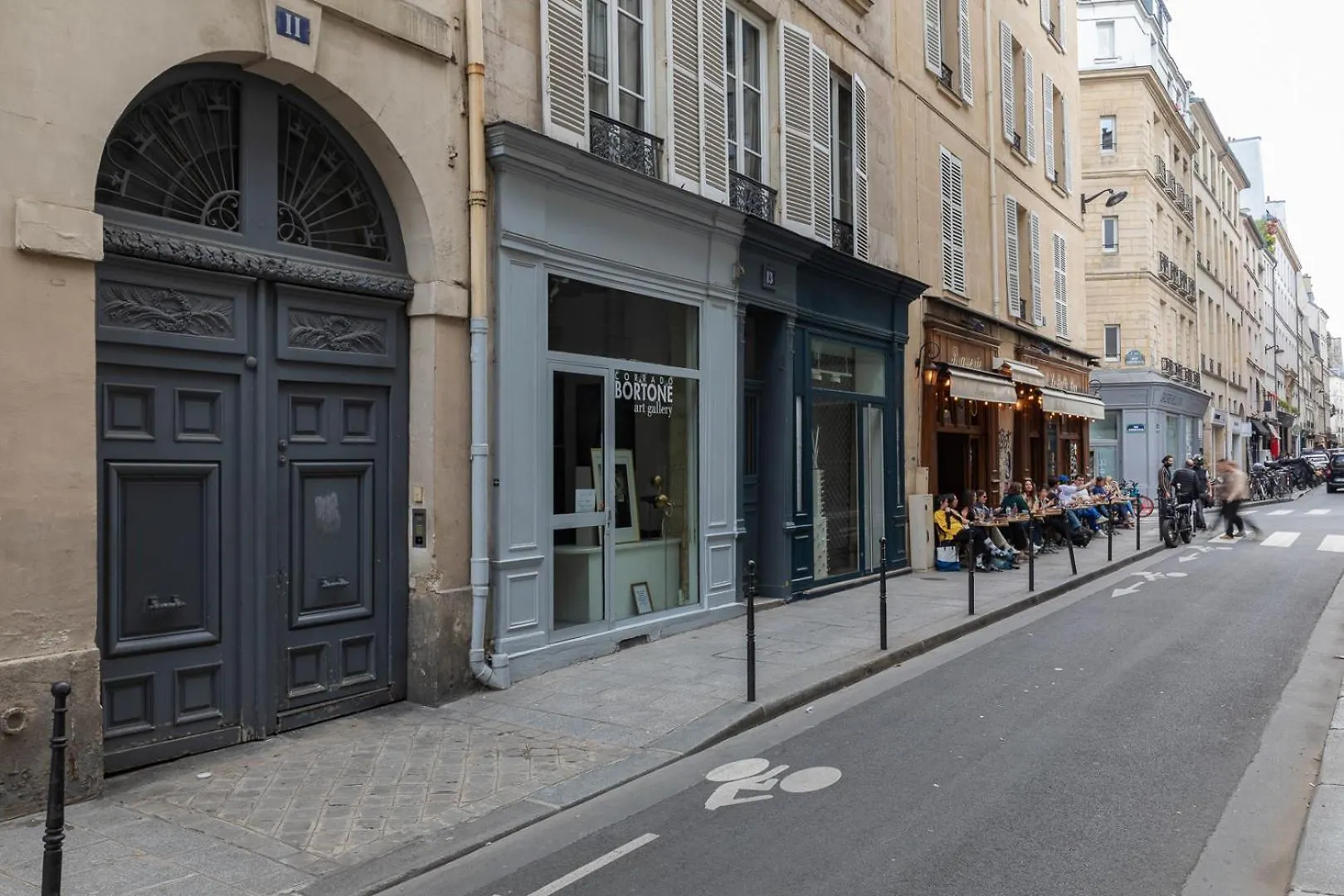 Charming Newly Renovated In The Heart Of St Germain Des Pres *
